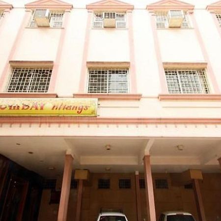 Hotel Bombay Tiffanys Mysore Exterior foto